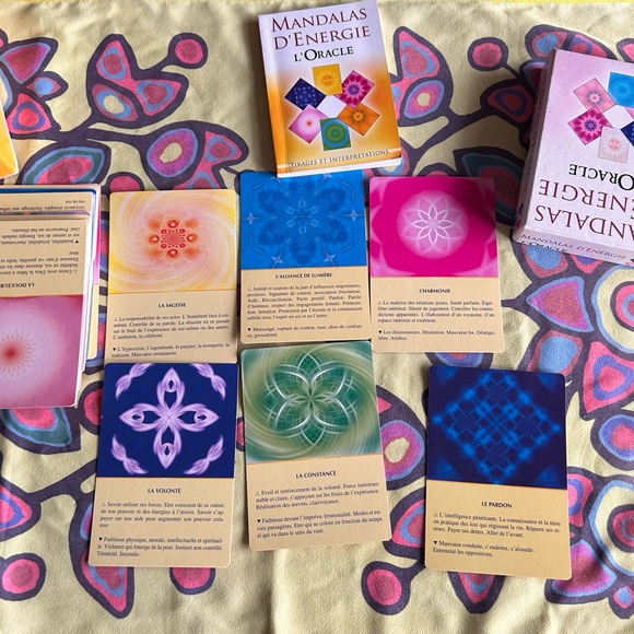 Oracle cards in French. - Picture 2 of 3